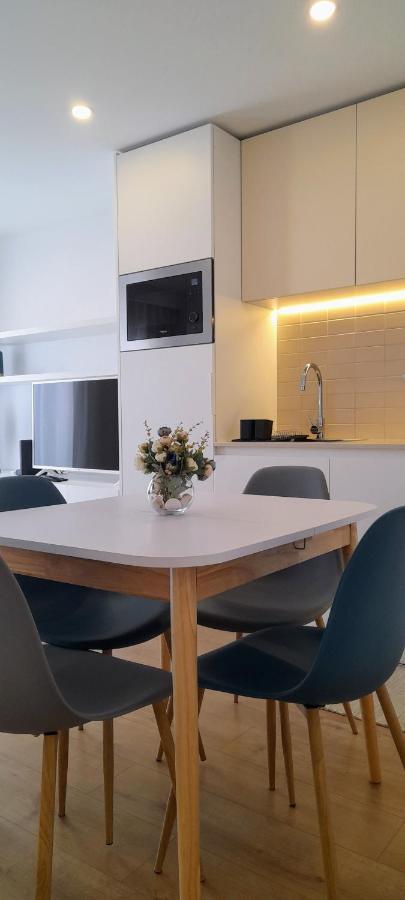 אבאירו Light Brown Central Apartment מראה חיצוני תמונה